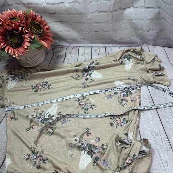 Bullhead ruffle sleeve top0051 - Picture 10 of 12